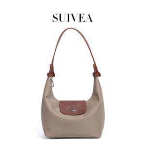 Bolso Hobo Beige de Nailon Impermeable con Cierre Magnético, Estilo Minimalista, para Todas las Temporadas, Bolso de Mano para Mujer - Product Image 4