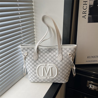 Sac à bandoulière minimaliste européen et américain, grande capacité, fourre-tout tendance avec impression de lettres en PU, style urbain