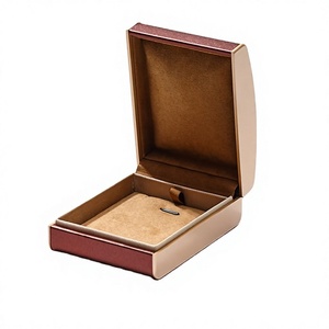 KAICHENG Cajas de Embalaje de Joyería Personalizadas Modernas de Alta Gama, de Cuero PU y Terciopelo, Rectangulares, con Borde Dorado, para Collares, Regalo de San Valentín - Product Image 4