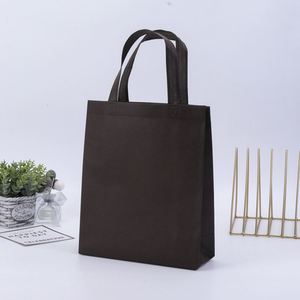 Sacs cadeaux réutilisables non tissés 35*40*12cm avec poignées, sacs à friandises pour mariage, anniversaire, fête et shopping - Product Image 5