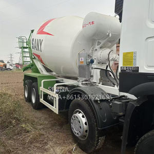 รถผสมปูนซีเมนต์มือสอง Sanys ขนาด 12 ลูกบาศก์เมตร พร้อมเครื่องยนต์และมอเตอร์รวมอยู่ในชุดอุปกรณ์หลักสำหรับขาย ผลิตภัณฑ์เครื่องผสมคอนกรีต - Product Image 2