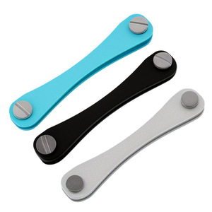 Dr. Organizador de Llaves Gigante de Aluminio, Herramienta EDC Multifuncional, Accesorio Portátil para Senderismo al Aire Libre - Product Image 3