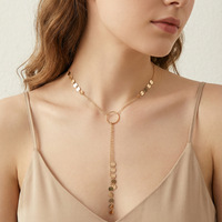 Collier tendance en métal multicouche avec pendentif cercle à sequins et pompon, chaîne de clavicule en alliage, vente en gros