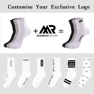 Calze Sportive da Corsa Outdoor Comode con Fondo in Spugna Spessa, Traspiranti, Assorbenti, Resistenti all'Usura, Personalizzabili, a Metà Polpaccio - Product Image 2