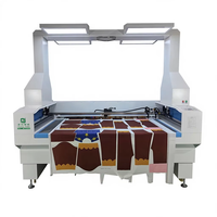 Découpeuse laser numérique textile 2 têtes supplémentaires refroidie par eau CNC 3 axes haute productivité laser CO2 AI/PLT pour jouets en peluche et vêtements