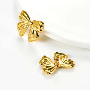 Pendientes de Acero Inoxidable con Lazo Grande, Chapados en Oro, Joyería Gruesa, Regalo - Product Image 4