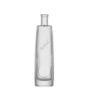 Bouteille <span class=keywords><strong>de</strong></span> whisky personnalisée en gros <span class=keywords><strong>de</strong></span> 500 ml, verre super flint, certifiée pour la sécurité alimentaire, fabricant chinois avec couvercle - Product Image 1