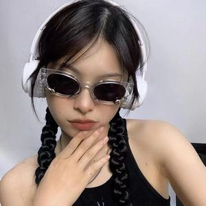 Gafas de Sol Rectangulares Punk con Decoración de <span class=keywords><strong>Serpiente</strong></span>, Monturas Pequeñas Steampunk de Lujo Personalizadas al por Mayor para Mujer - Product Image 3