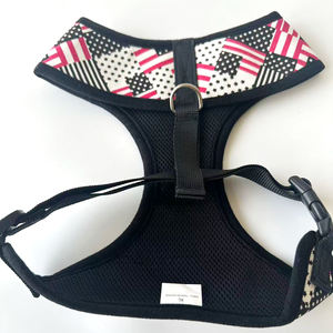 เสื้อกั๊กสายจูงสุนัขลายธงชาติ คุณภาพดี ราคาถูก ปรับขนาดได้ - Product Image 1