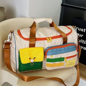 Bolsa Deportiva Impermeable de Gran Capacidad para Gimnasio, para Hombres y Mujeres, Moderna y Colorida, con Diseño de Letras - Product Image 3