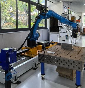 Saldatura Laser ad alta precisione a basso prezzo <span class=keywords><strong>Robot</strong></span> DressPack saldatrice AOTAI posizionatore GBS 10kg 1650mm <span class=keywords><strong>Robot</strong></span> mano - Product Image 2