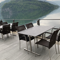 Comptoirs extérieurs résistants au feu et à l'eau DEBO, design moderne, surface texturée, stratifié HPL, utilisation hôtelière, garantie 4 ans