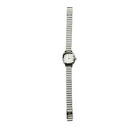 Montre pour femme haut de gamme à quartz, cadran carré petit, bracelet en acier allié, style bambou