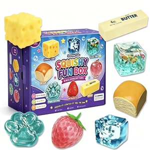 Boîte de jouets sensoriels Squishy 8 pièces, best-seller, en forme de fromage, beurre, fraise, glaçon, jouets souples à presser pour enfants et adultes - Product Image 1