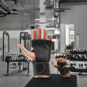 قفازات صالة رياضية من النيوبرين بنصف أصابع للياقة البدنية ورفع الأثقال للتمارين الرياضية ولرفع الأثقال - Product Image 1