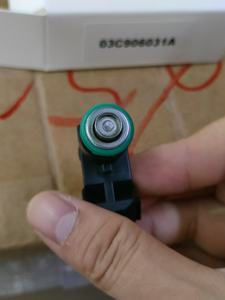 Boquilla de inyector de combustible OEM 03C906031 de alta calidad nueva para combustible de gasolina en VW para Passat Golf Seat <span class=keywords><strong>Leon</strong></span> - Product Image 3