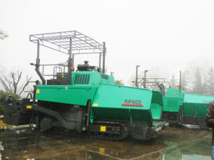 Machine de construction de routes, pavage de béton, équipements avec pièces RP802 - Product Image 2