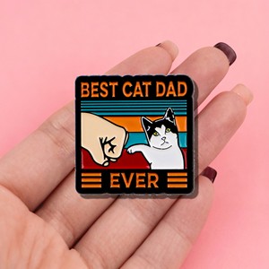 Pin <span class=keywords><strong>de</strong></span> dibujos animados <span class=keywords><strong>de</strong></span> zinc esmaltado personalizado, estilo antiguo y moderno, con diseño <span class=keywords><strong>de</strong></span> puño y huella <span class=keywords><strong>de</strong></span> pata, para papá, venta al por mayor - Product Image 4
