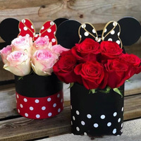 Mickey tenant seau trois pièces fleur boîte-cadeau ronde en carton ondulé boîte à fleurs pour cadeaux d'anniversaire ou emballage de perruque