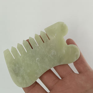 Peine Gua Sha de Obsidiana Negra y Jade Xiuyan con Dientes para Masaje Facial - Product Image 6