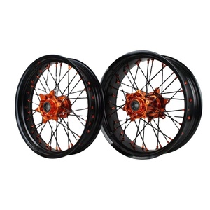 Juego de Ruedas Supermoto de Aluminio CNC de 16/17 Pulgadas con Llanta Negra para KTM EXC <span class=keywords><strong>2006</strong></span> Dirt Bike - Product Image 1