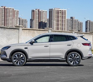 รถยนต์ BYD 2025 <span class=keywords><strong>Song</strong></span> Plus Dm-i รุ่น Flagship ไฮบริด SUV 5 ประตู 5 ที่นั่ง พลังงานใหม่ และรถยนต์ SUV ไฟฟ้าล้วนขนาดใหญ่ - Product Image 4