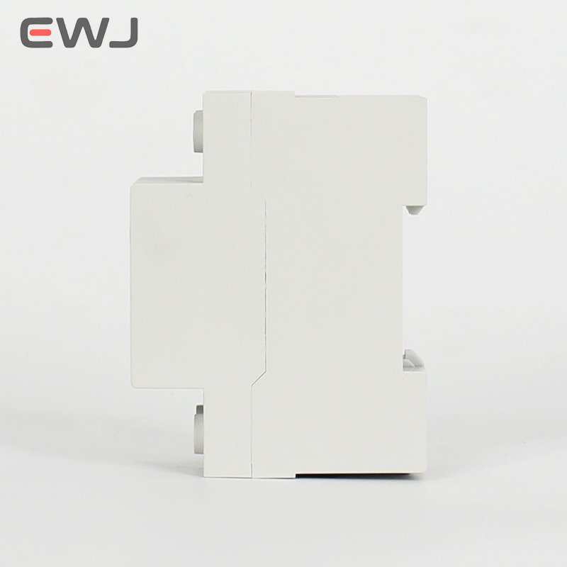 power guard voltage protector 13a white