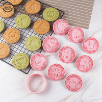 Ensemble de presse à biscuits en plastique de Noël, 9 pièces, moule à biscuits tridimensionnel DIY, moule à pâtisserie en relief pour biscuits, boulettes de riz