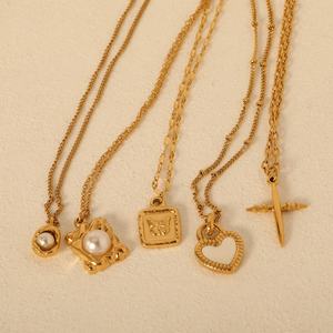Collares de Joyería Personalizados al por Mayor de Acero Inoxidable con Baño de Oro de 18k, con Colgantes de Mariposa, Perla, Cruz y Corazón para Mujer - Product Image 6