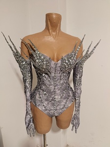 Body intero da designer per feste di compleanno con guanti, tuta da club da donna, body da showgirl per performance di danza, outfit da festival - Product Image 3