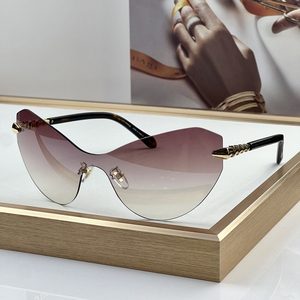 Gafas de Sol de Mariposa sin Marco de Diseño de Alta Calidad con Protección UV400 y Detalle de <span class=keywords><strong>Serpiente</strong></span> para Fiestas y Viajes para Damas - Product Image 3