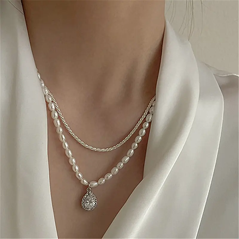 Collana da donna con ciondolo a forma di diamante scintillante a strati multistrato con perline d'acqua di nuovo Design