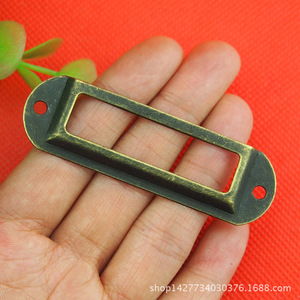 Étiquette de tiroir 70x21mm, distance entre les trous de 62mm, en acier au carbone durable, style traditionnel, pour rangement et placard - Product Image 3