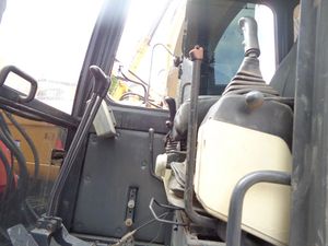 Oferta Especial: Excavadora de Ruedas Usada Doosan DH55 de 5 Toneladas, Modelo 2016, Alta Eficiencia, con Componente de Bomba Principal, Importada de Japón - Product Image 3