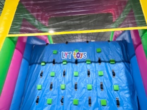 Parcours d'obstacles gonflable populaire pour la location, avec barrière de franchissement et <span class=keywords><strong>filet</strong></span> de sport, vente en gros - Product Image 6