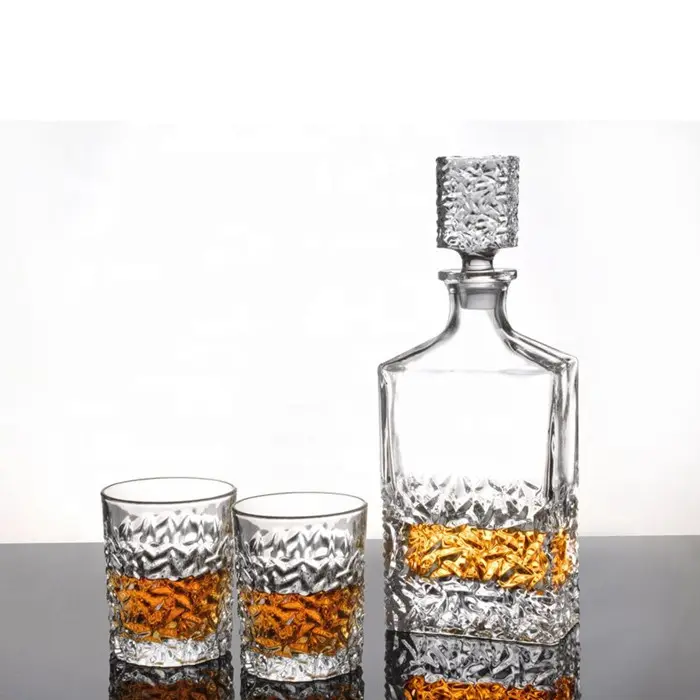 Creative Liquor Drinking Cup Luxury Lead-Free Liquor Rock Whisky Decanter Set with Old Fashioned Whiskey Glasses