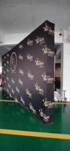 Exhibidores de Tela para Ferias Comerciales, Pancartas Rectas Pop-Up para Publicidad, Hechas de Poliéster Resistente - Product Image 2