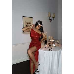 Robe de soirée rouge longue avec fente, taille empire et décoration à volants, tailles XS-XL, idéale pour les soirées formelles et les bals de promo - Product Image 4