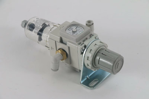 Livraison rapide AW20-02BE-B Plc Brand New Boxed avec une AW20-02BE-B de garantie de 12 mois - Product Image 2