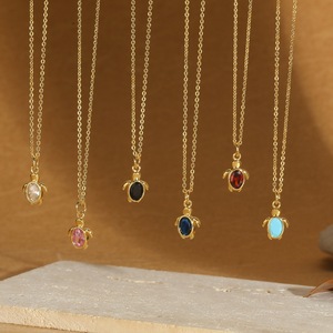Collar Chapado en oro de 18 quilates con colgante de piedra de lágrima de tortuga marina con forma de estrella CZ circón piedra preciosa diamante piedra natal cobre Chic CZ - Product Image 1