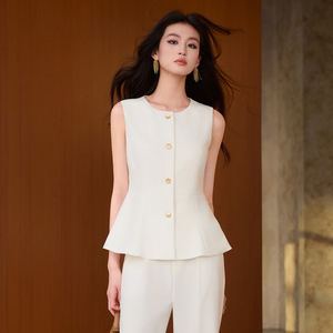 <span class=keywords><strong>Gilet</strong></span> blanc de haute qualité, <span class=keywords><strong>gilet</strong></span> féminin, style royal, sœur aînée, tempérament de déesse, fan, nouveau modèle sans manches 2026. - Product Image 4