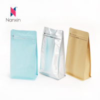 Sacs à fermeture éclair en PE personnalisables, résistants à l'humidité, pour le stockage des aliments, finition givrée noire/blanche, capacité de 10 oz, logo