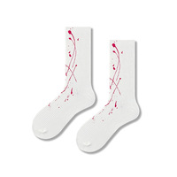 Chaussettes pour femmes printemps et été aquarelle Graffiti Art cravate teinture tendance Hip Hop tube moyen chaussettes en coton blanc sur mesure