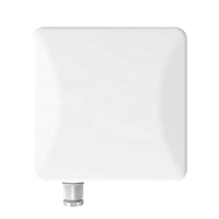 10Km 14dBi Gain d'antenne PTP/PTMP DLB 2-14n 2.4GHZ MIMO CPE sans fil 2.4G PCBA