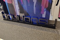 Support d'affichage de logo de marque moderne en acrylique 3D personnalisé, logo gravé pour la vente au détail et l'utilisation commerciale