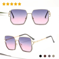 Accessoires de mode féminins tendance, lunettes de soleil de luxe pour femmes, monture carrée surdimensionnée en métal, verres dégradés de haute qualité