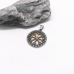 Colgante Vikingo Nórdico Punk de Acero Inoxidable, Collar Unisex con Brújula de Motero, Chapado en Plata con Perlas, Amuletos para Fiestas, Niños y Hombres - Product Image 4