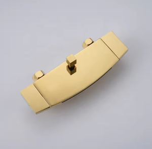 Grifo de ducha de baño de lujo de alta calidad de nuevo diseño, grifo de bañera de <span class=keywords><strong>cascada</strong></span> montado en la pared, grifo de latón de cerámica de un solo Mango para uso en <span class=keywords><strong>Hotel</strong></span> - Product Image 5