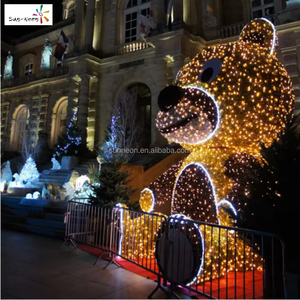 Lumière extérieure LED motif ours, décorations extérieures pour Noël et la Saint-Valentin - Product Image 2