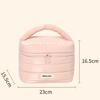 Sac de voyage pour maquillage en forme de coquille pour femmes RTS, résistant à l'eau, grande capacité, organiseur de cosmétiques, accessoire de voyage essentiel, étui de rangement pour articles de toilette